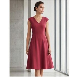 Ann Taylor Sleeveless V-Neck Midi‎ Dress Career Occasion Size 4